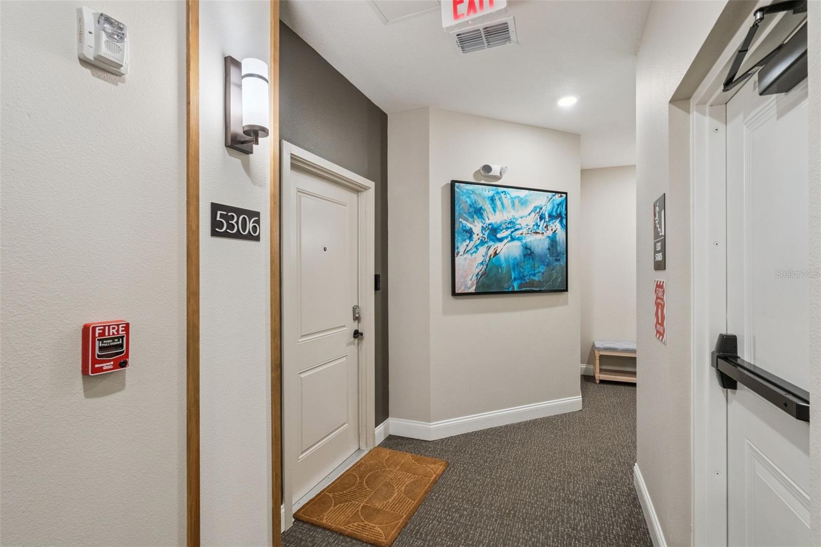 Image 3 of 54 For 7521 Laureate Boulevard 5306