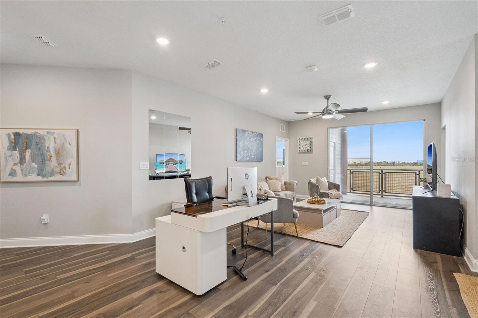 Image 6 of 54 For 7521 Laureate Boulevard 5306