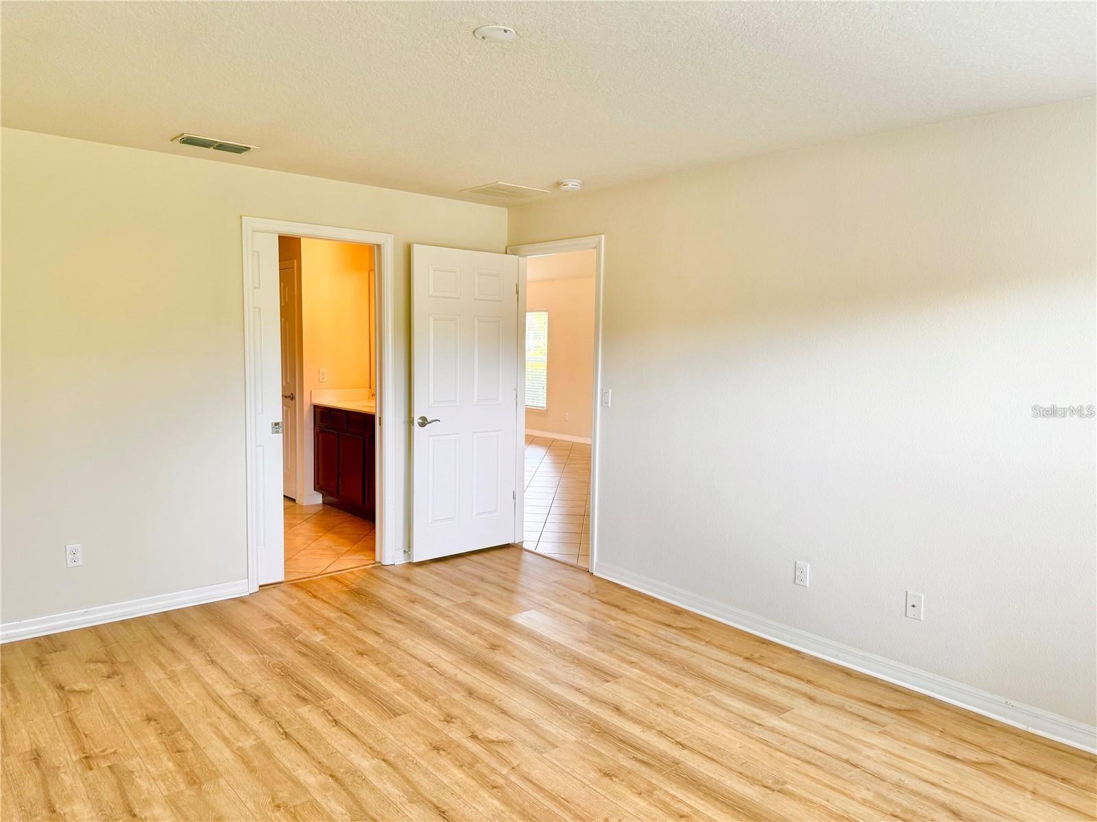 Image 13 of 18 For 12235 Pescara Lane