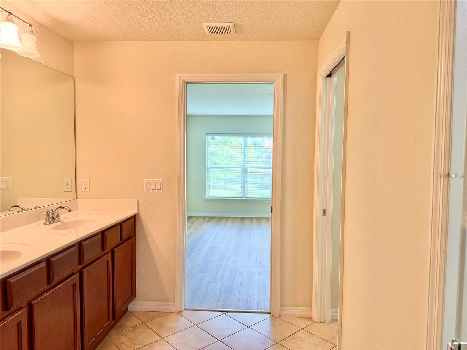 Image 16 of 18 For 12235 Pescara Lane