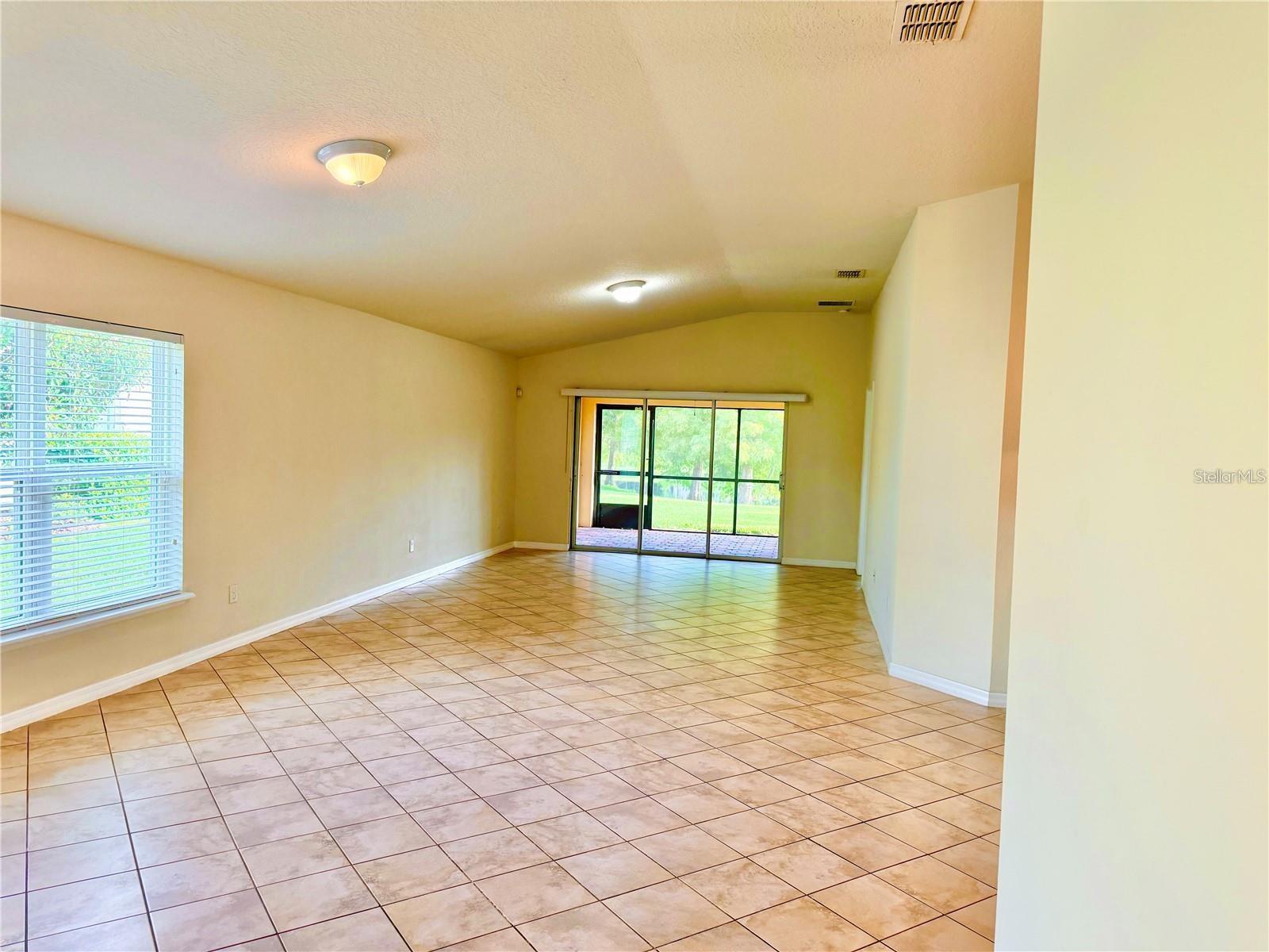 Image 9 of 18 For 12235 Pescara Lane