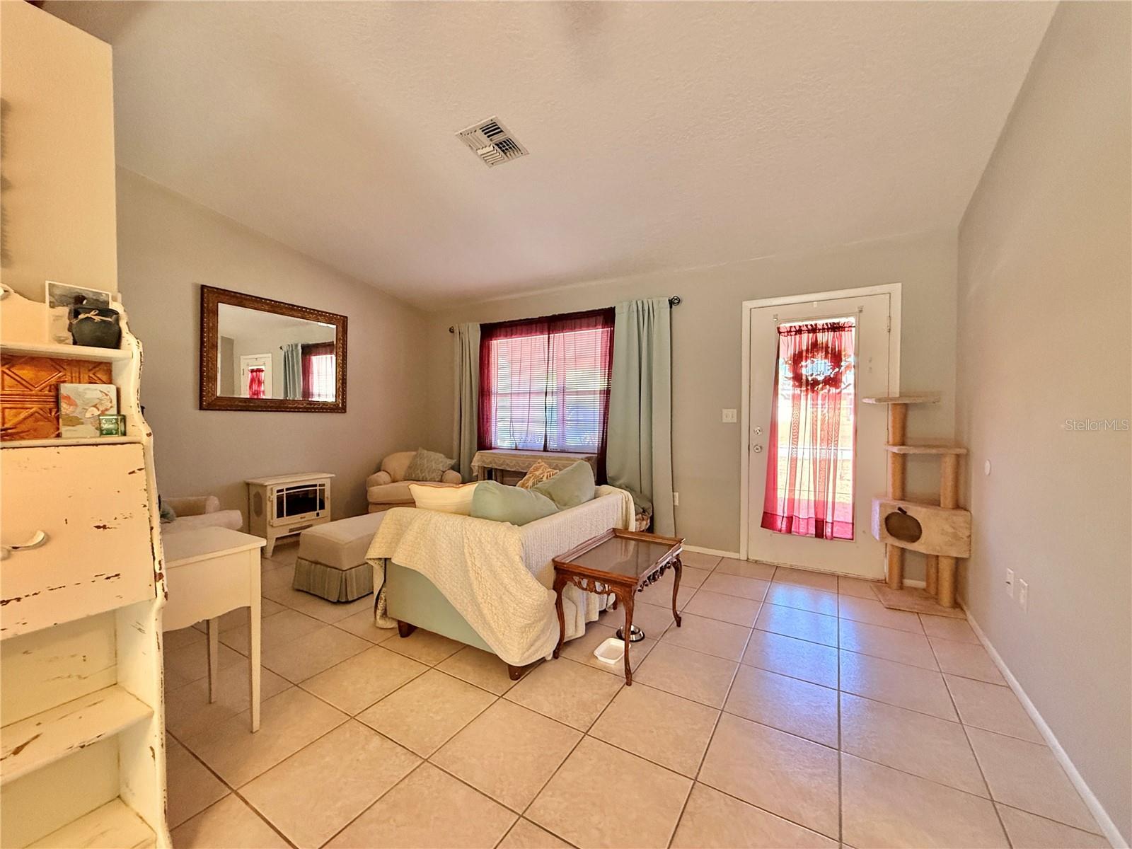 Image 11 of 25 For 12258 Foothill Street