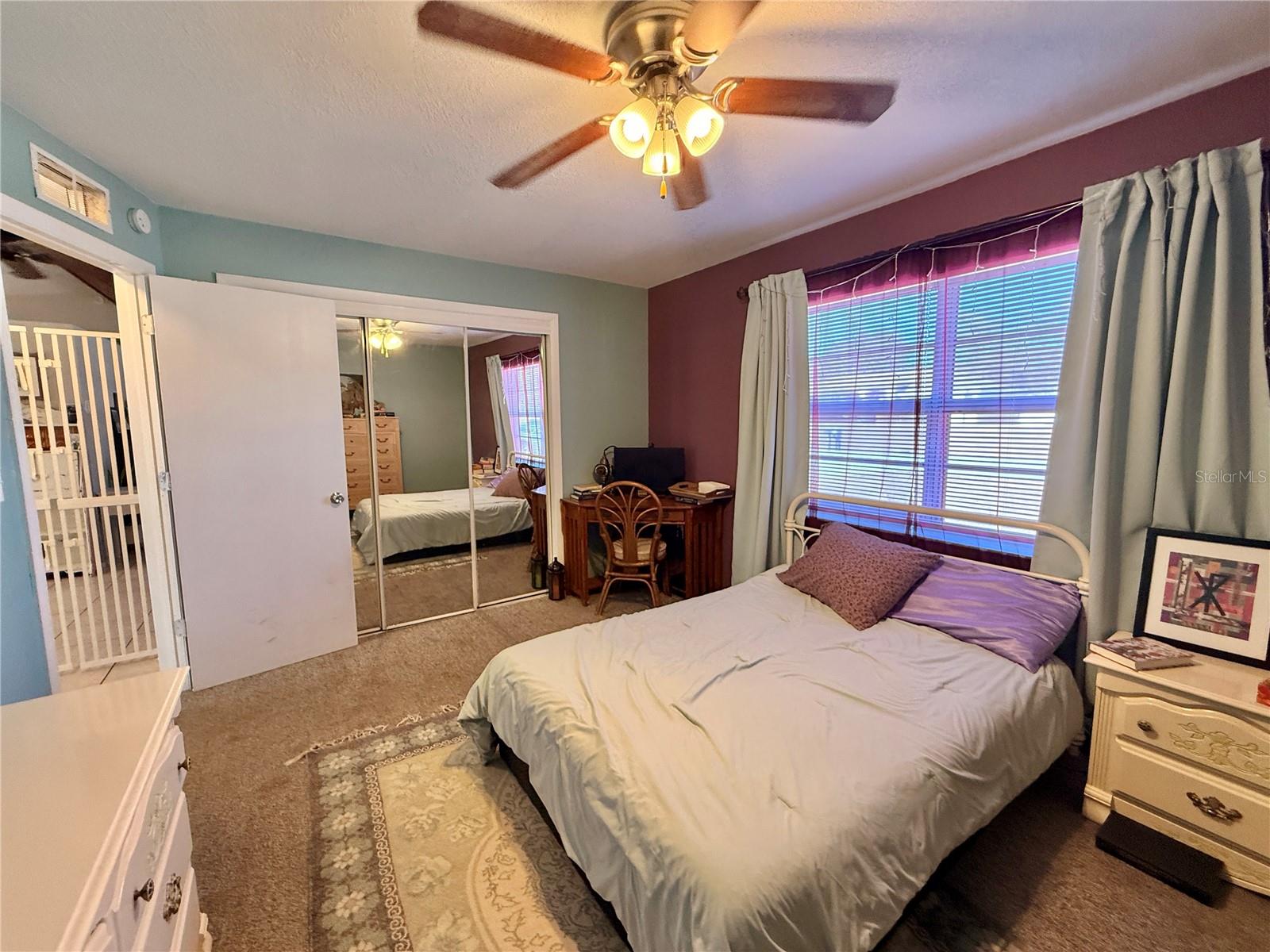 Image 16 of 25 For 12258 Foothill Street