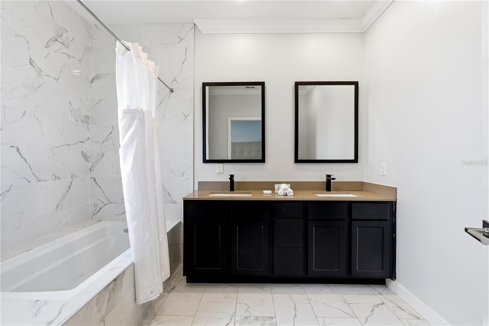 Image 18 of 36 For 2690 Corvette Lane