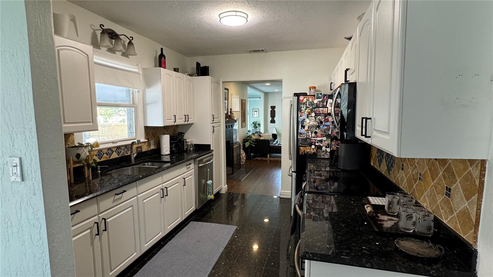 Image 11 of 41 For 795 30th Street