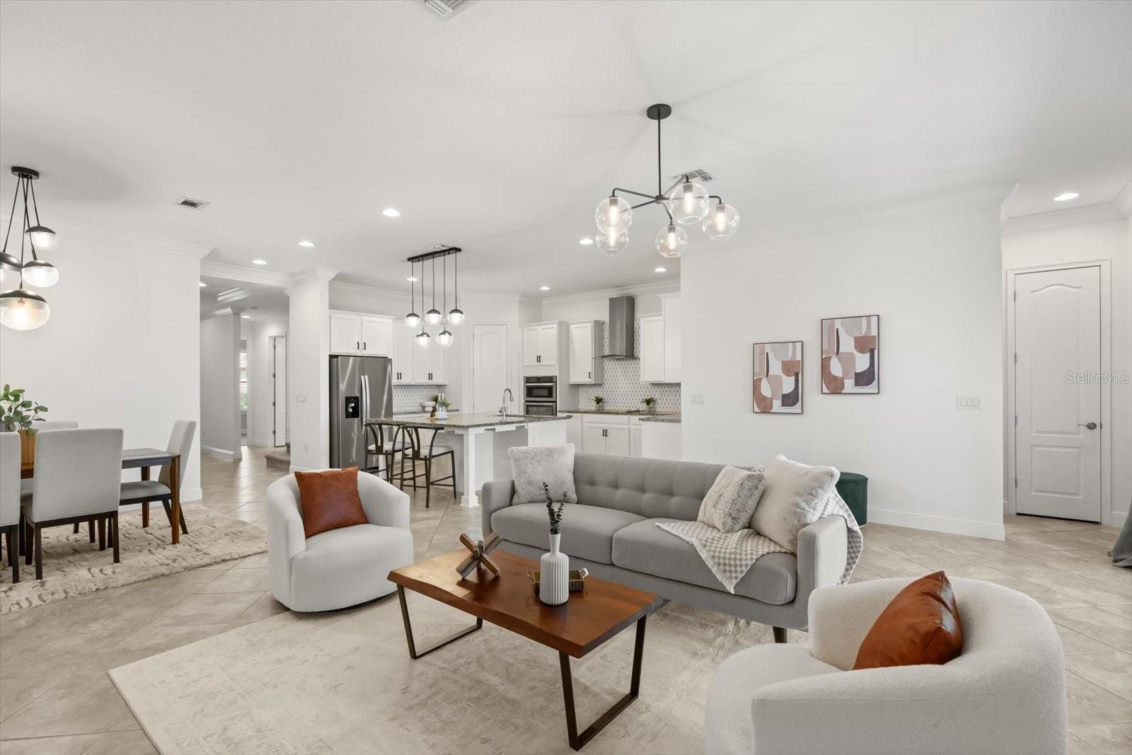 Image 3 of 64 For 10151 Henbury Street