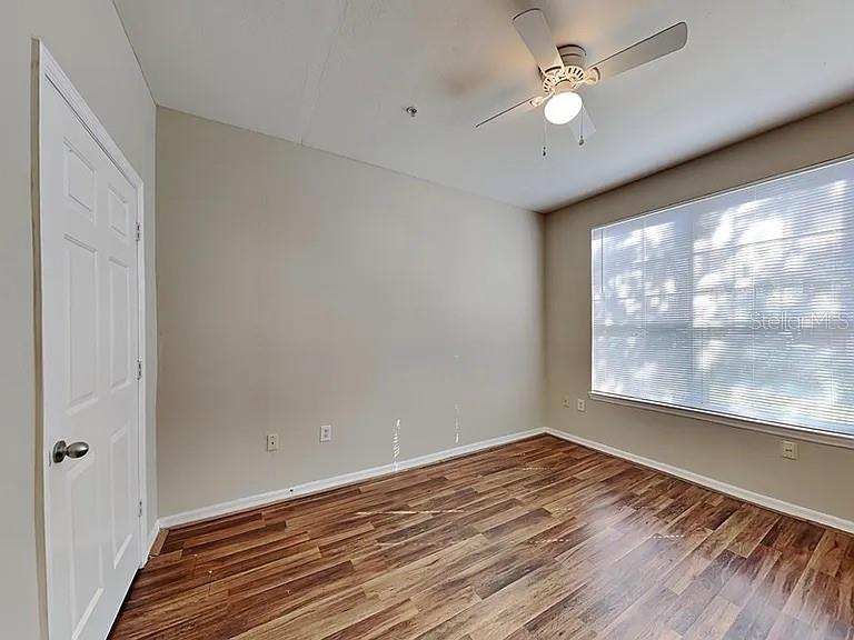 Image 17 of 20 For 1101 Vintage Village Lane 102