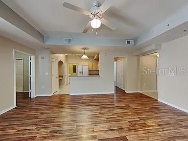 Image 5 of 20 For 1101 Vintage Village Lane 102