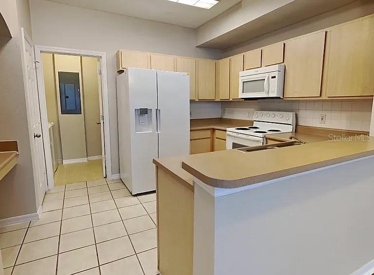 Image 7 of 20 For 1101 Vintage Village Lane 102