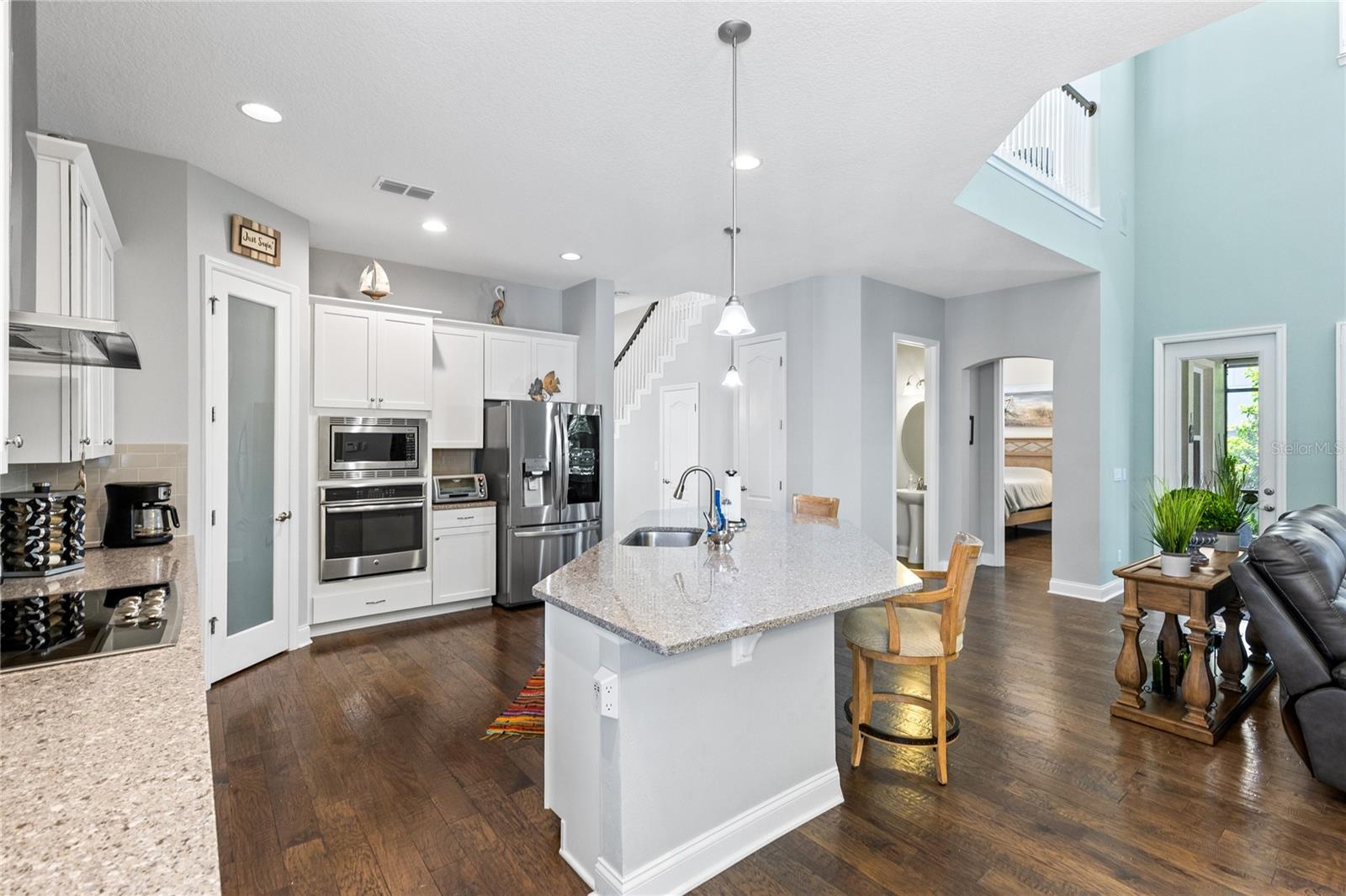 Image 11 of 48 For 8539 Martinson Street