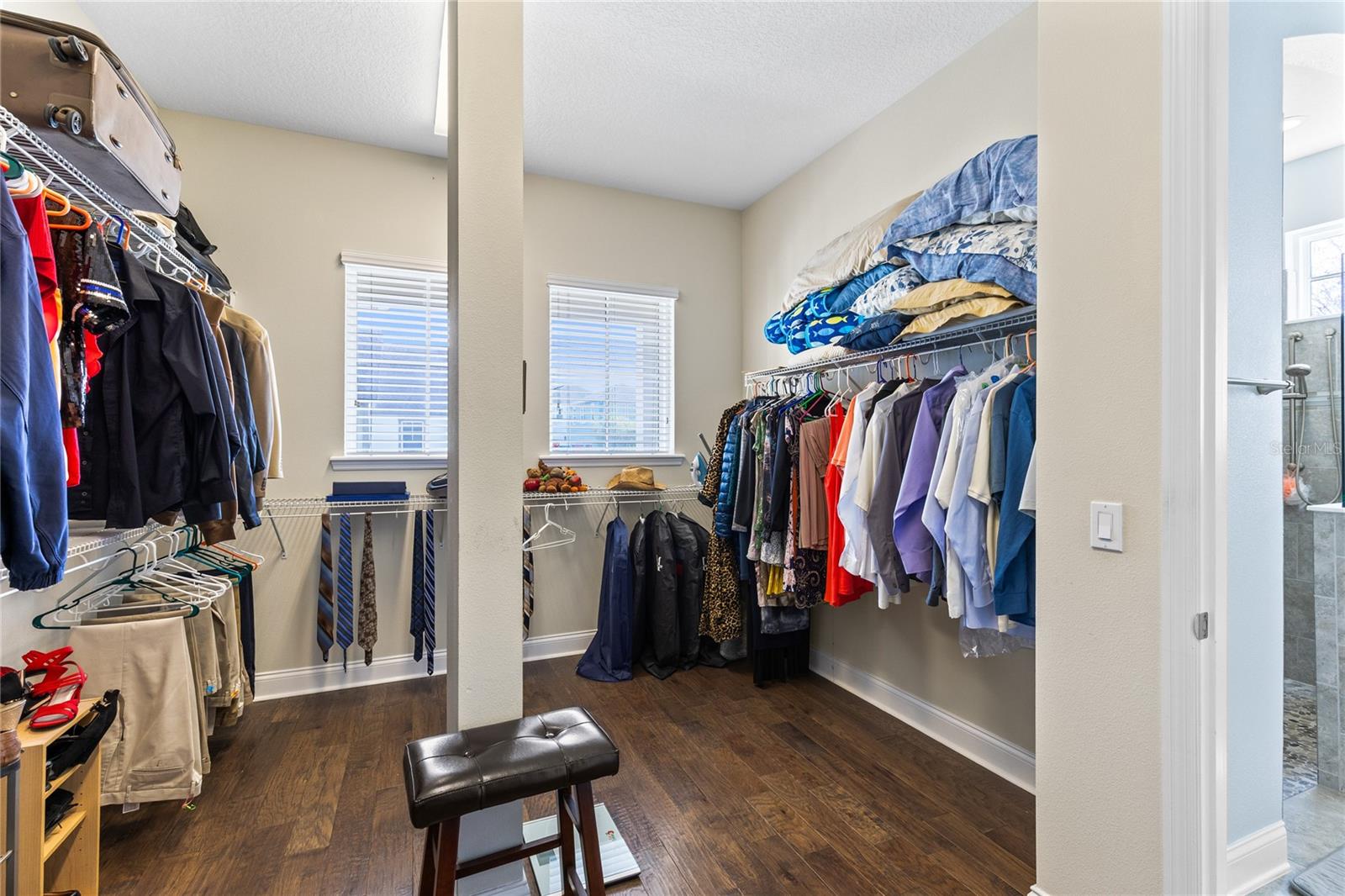 Image 19 of 48 For 8539 Martinson Street