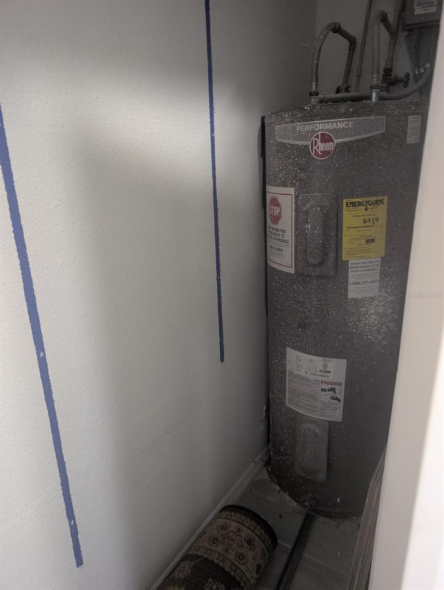 Image 28 of 30 For 8149 Moritz Court