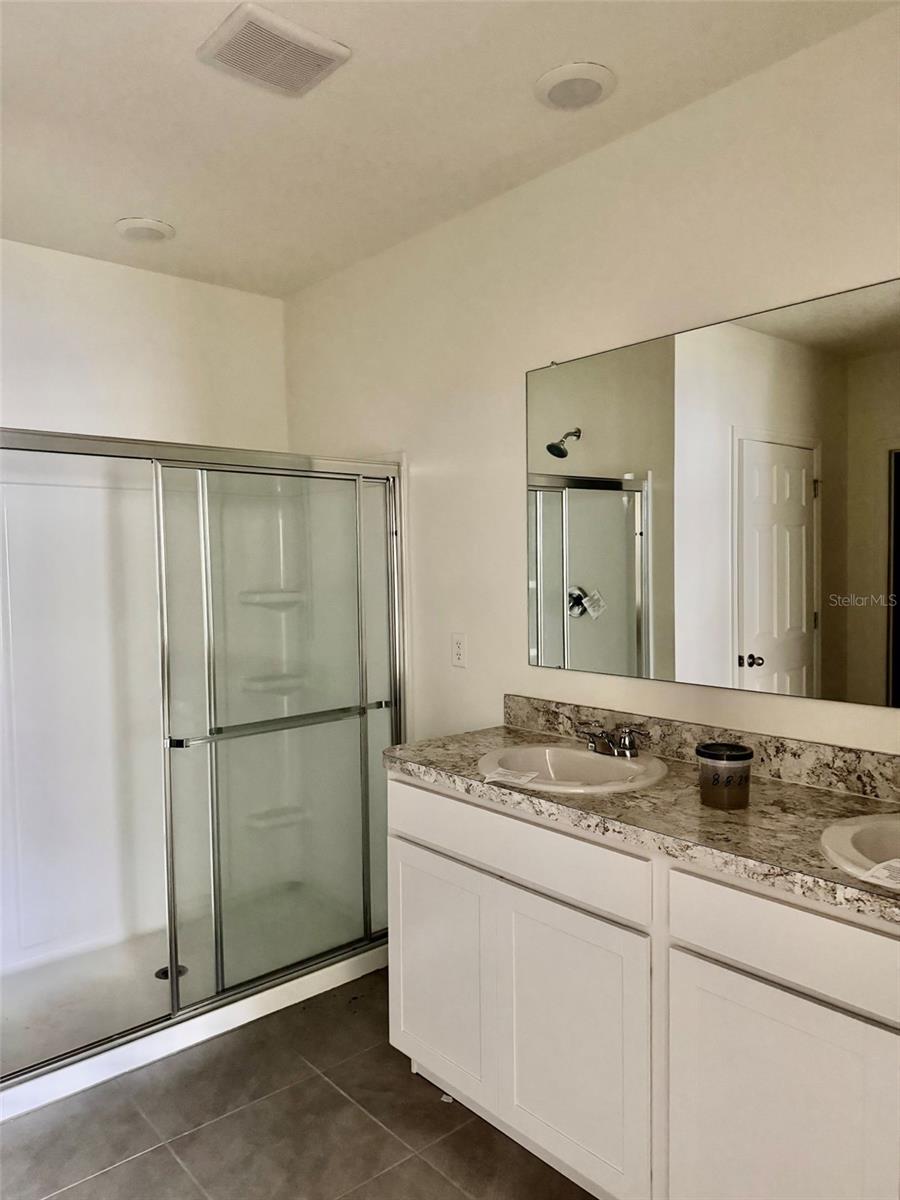 Image 6 of 8 For 6865 Topaz Drive