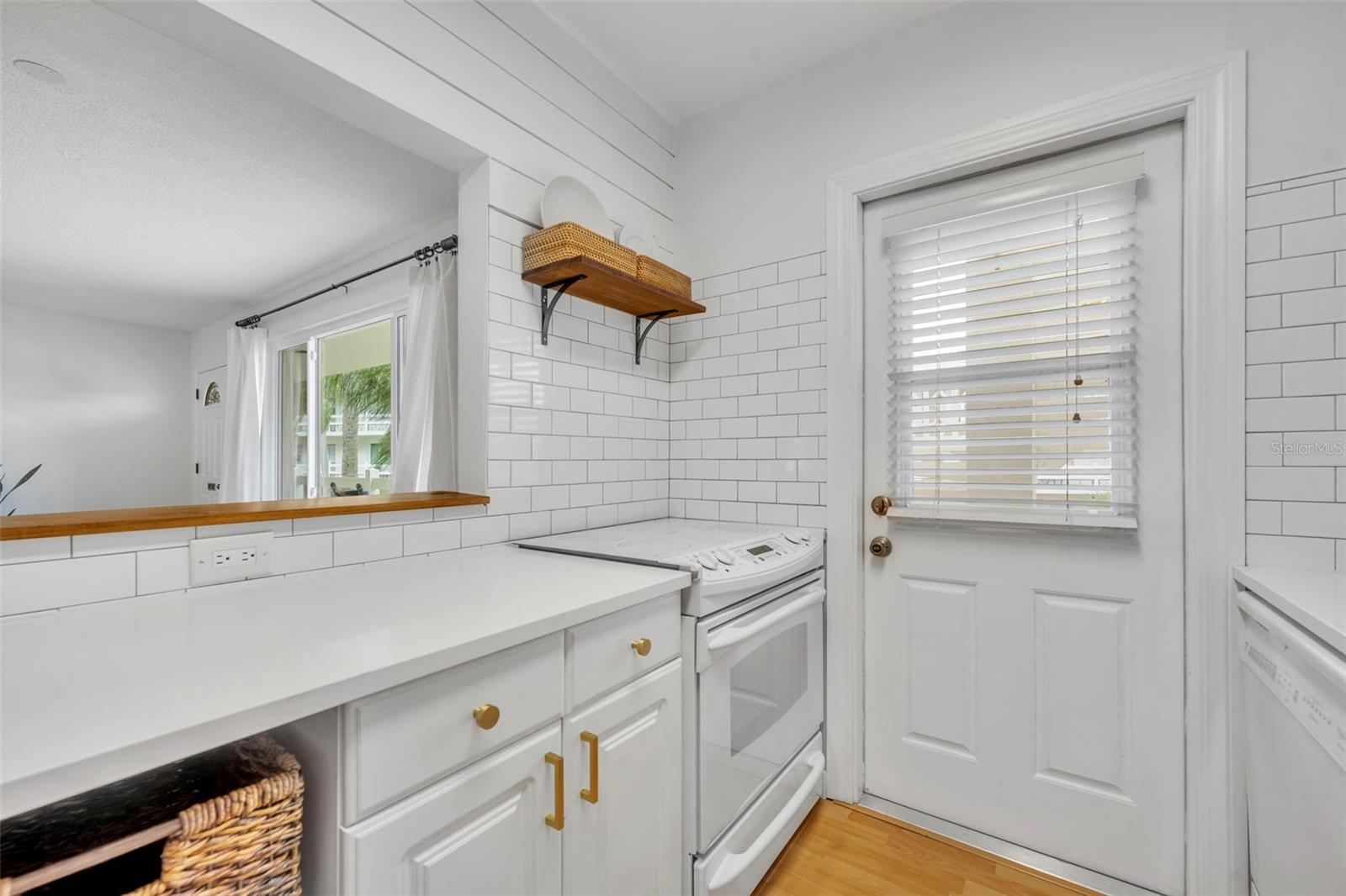 Image 15 of 55 For 1000 Orlando Avenue B25