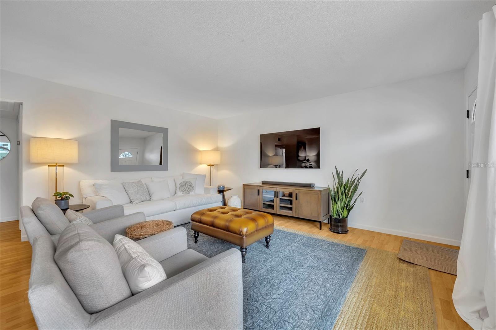 Image 4 of 55 For 1000 Orlando Avenue B25