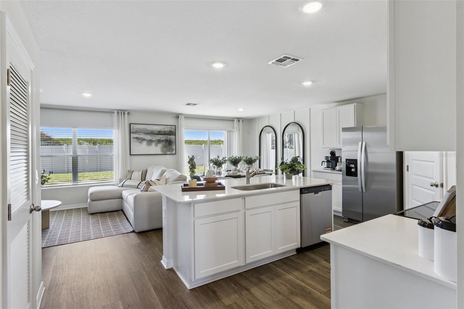 Image 14 of 27 For 2786 Adeline Avenue