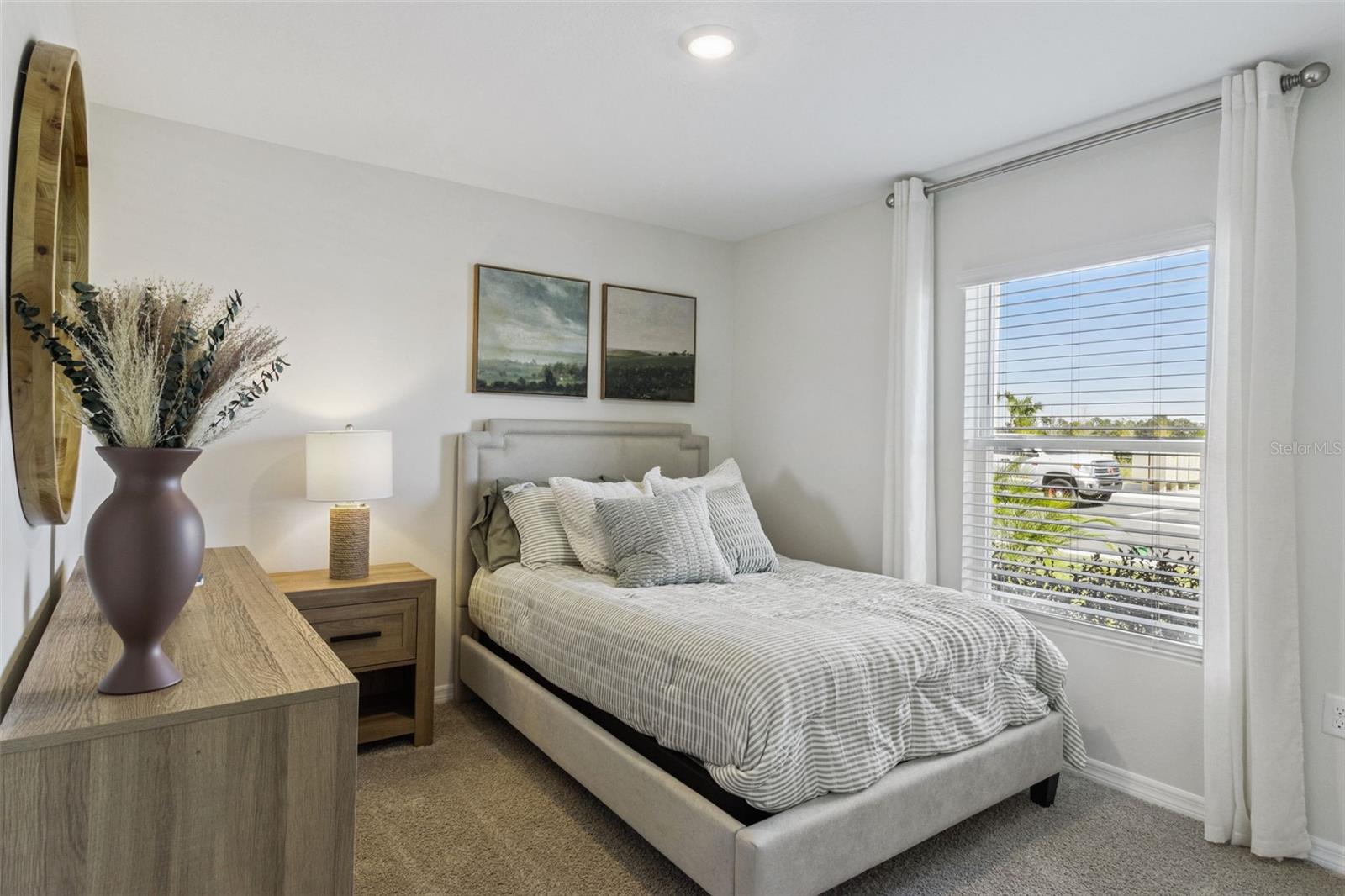 Image 16 of 27 For 2786 Adeline Avenue