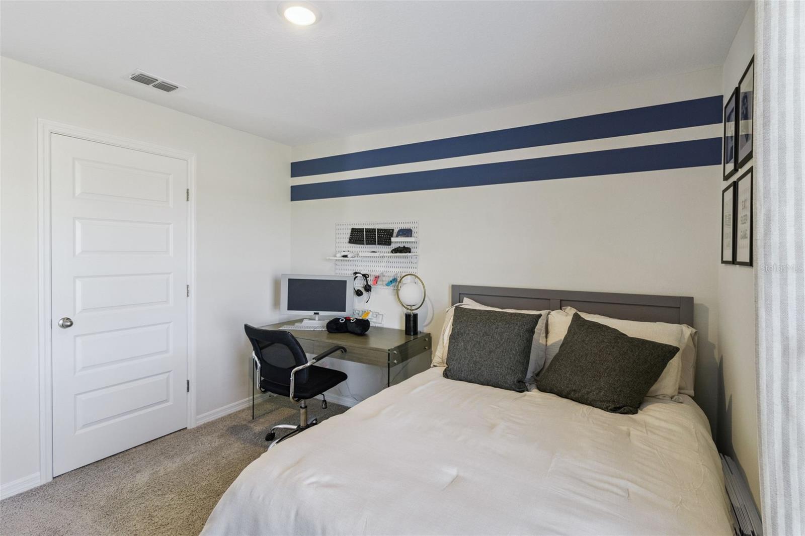 Image 26 of 27 For 2786 Adeline Avenue