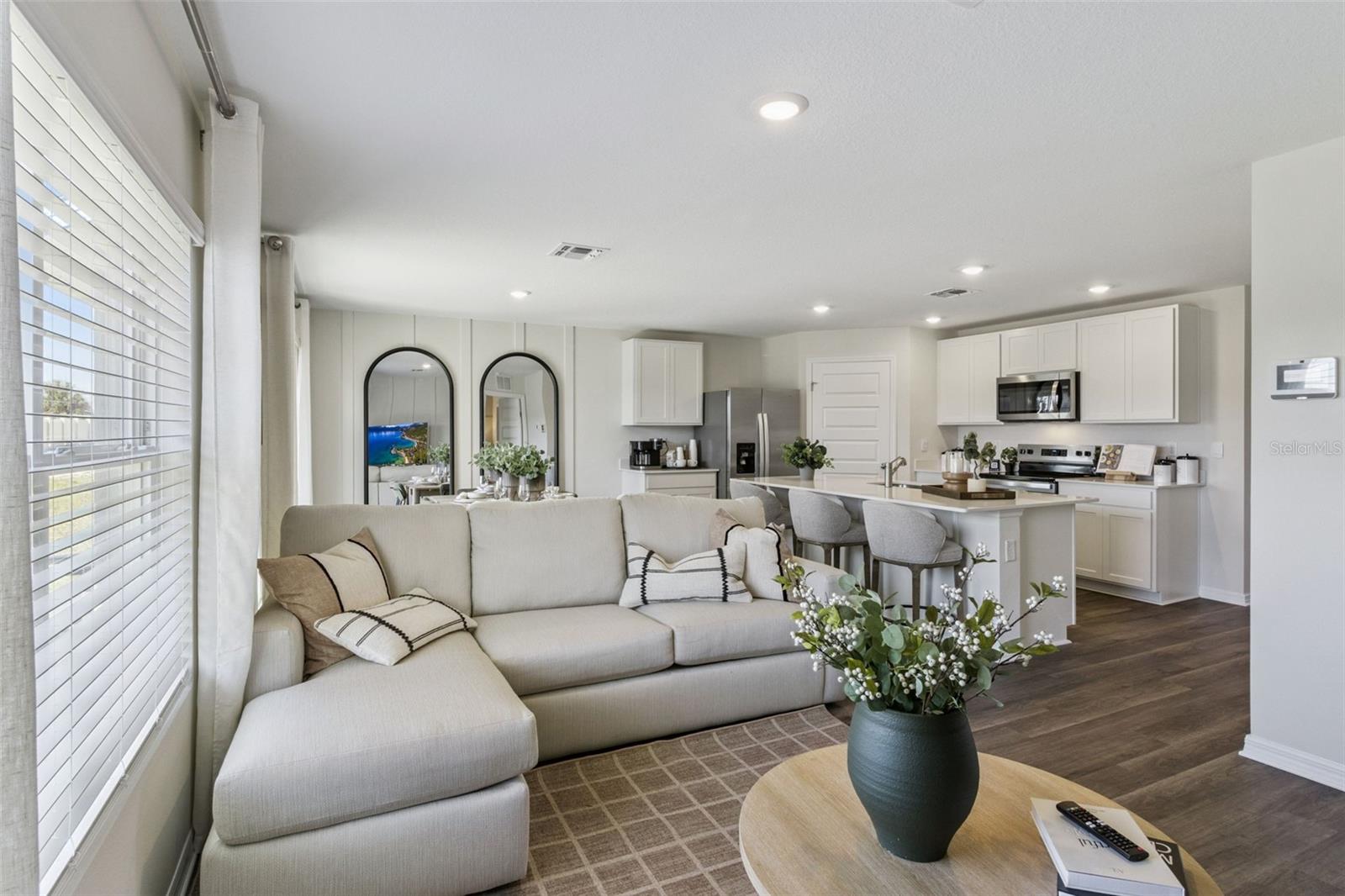 Image 5 of 27 For 2786 Adeline Avenue