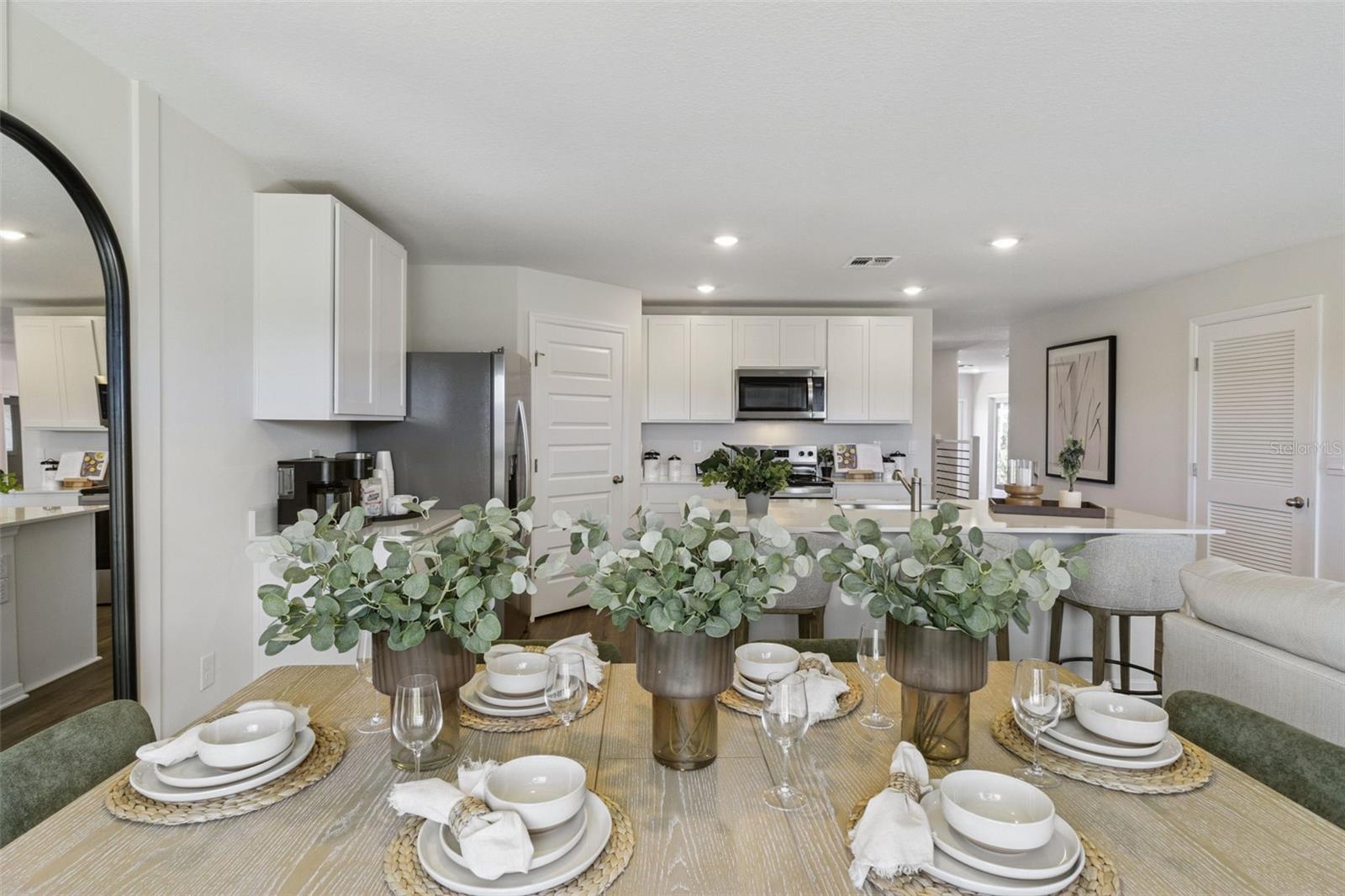 Image 8 of 27 For 2786 Adeline Avenue