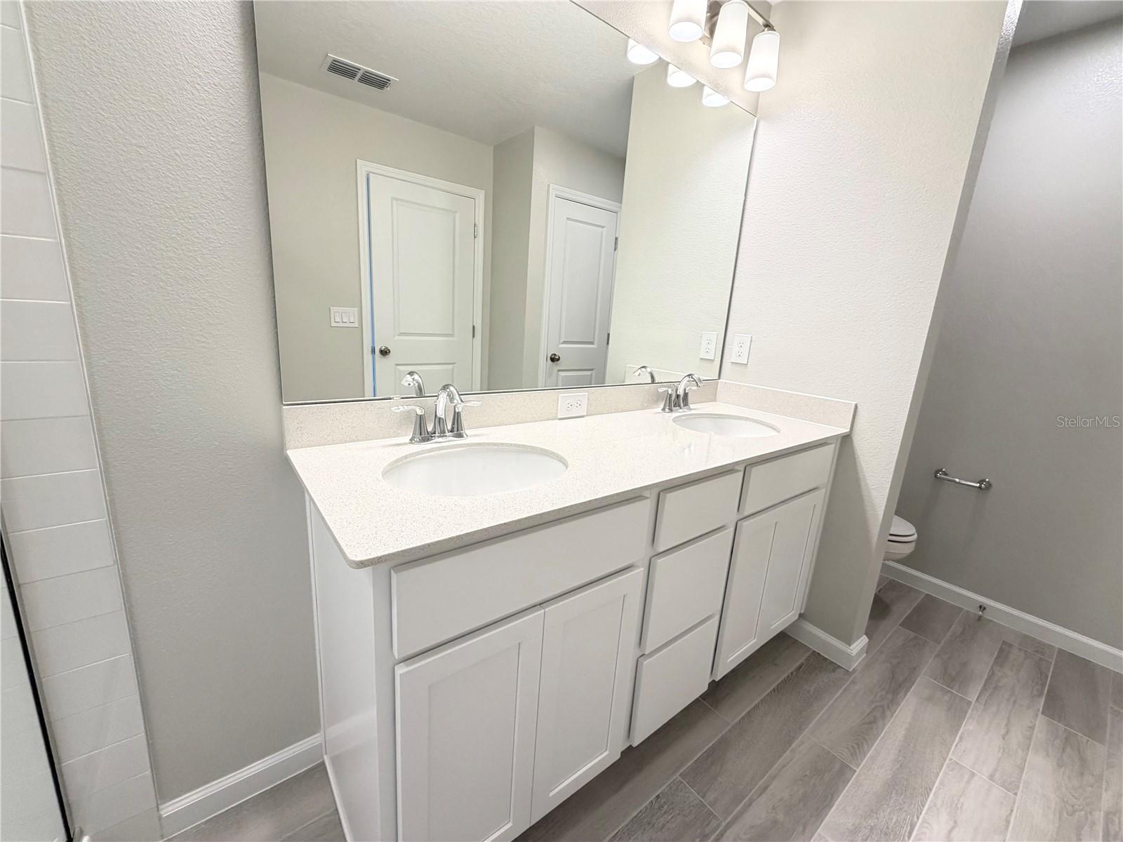 Image 23 of 42 For 4120 Campsite Loop