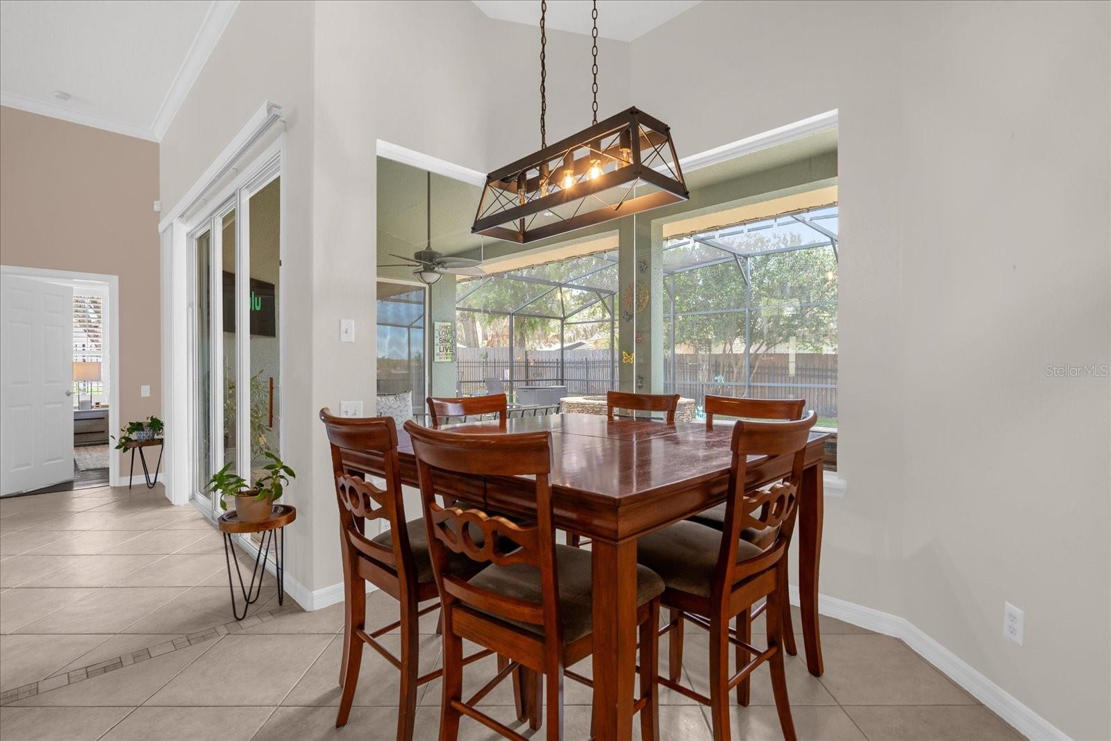 Image 15 of 38 For 618 Statenville Court