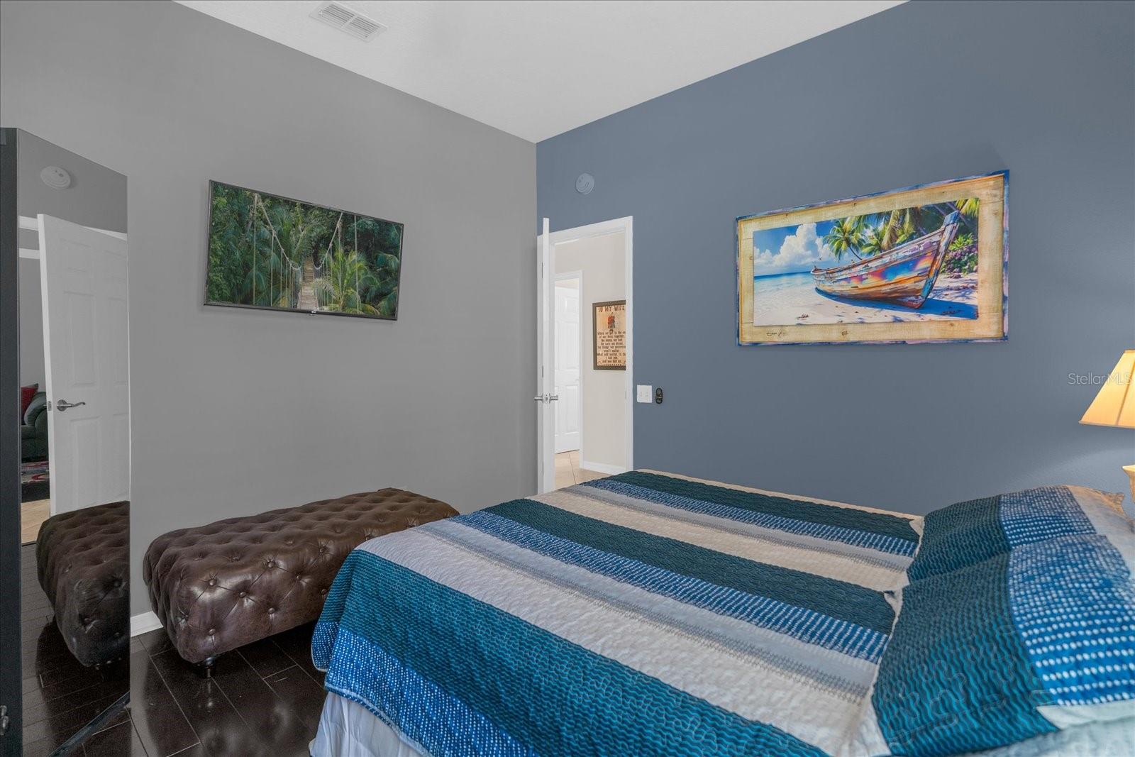 Image 27 of 38 For 618 Statenville Court