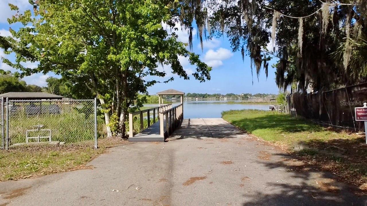 Image 35 of 38 For 618 Statenville Court