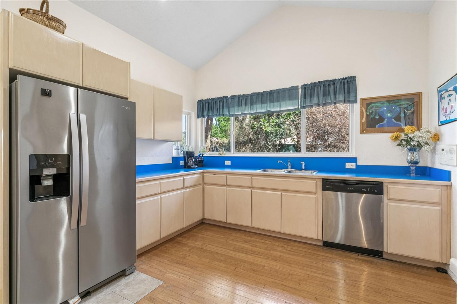 Image 11 of 38 For 12811 Bellerive Drive