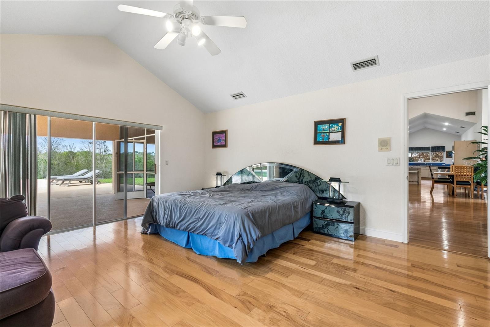 Image 12 of 38 For 12811 Bellerive Drive