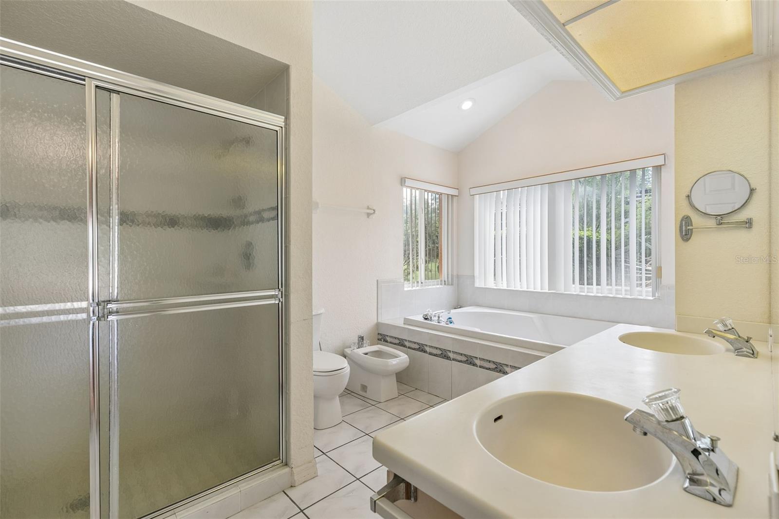 Image 13 of 38 For 12811 Bellerive Drive