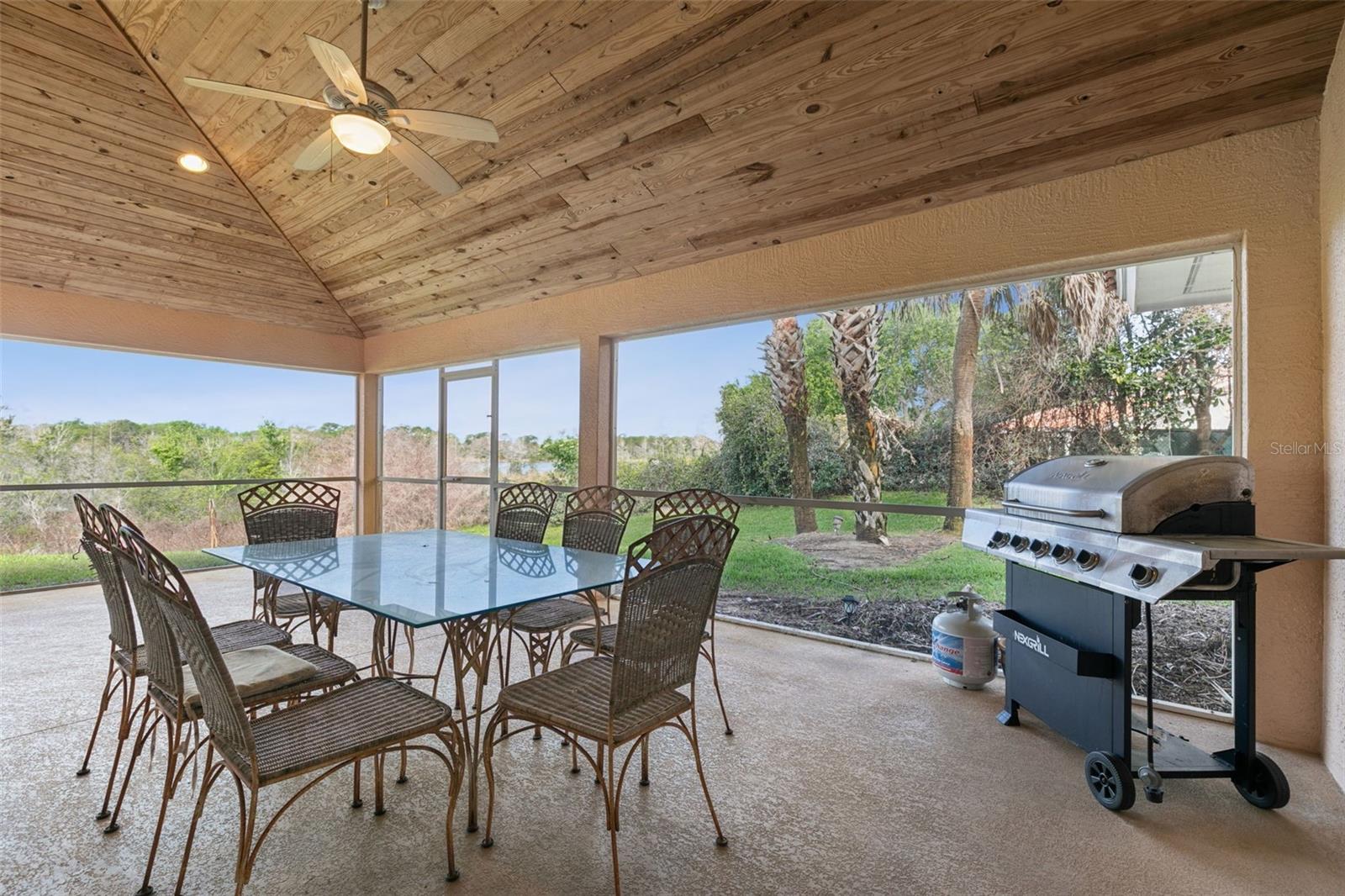 Image 25 of 38 For 12811 Bellerive Drive