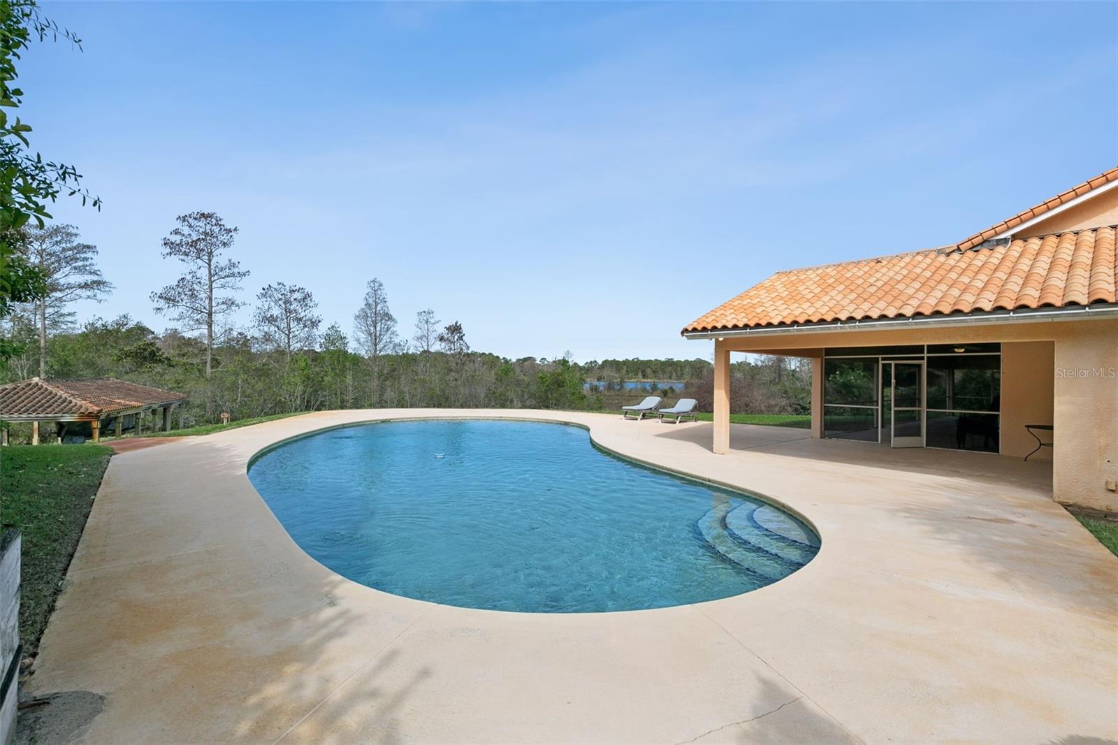 Image 28 of 38 For 12811 Bellerive Drive