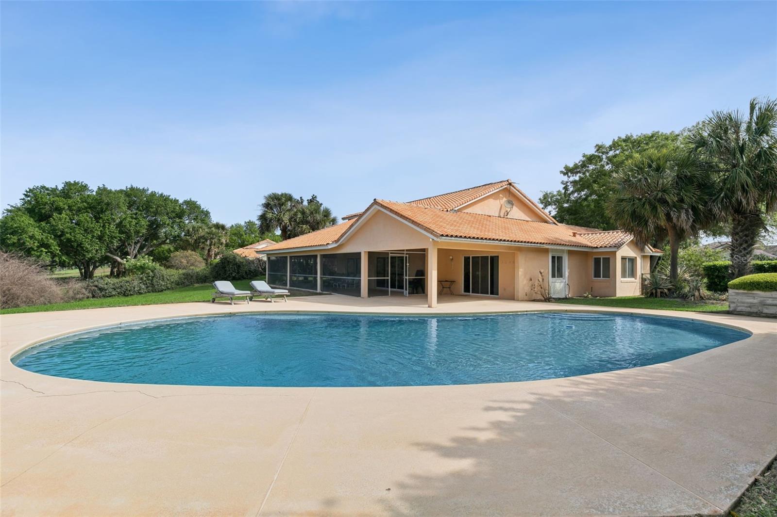 Image 3 of 38 For 12811 Bellerive Drive