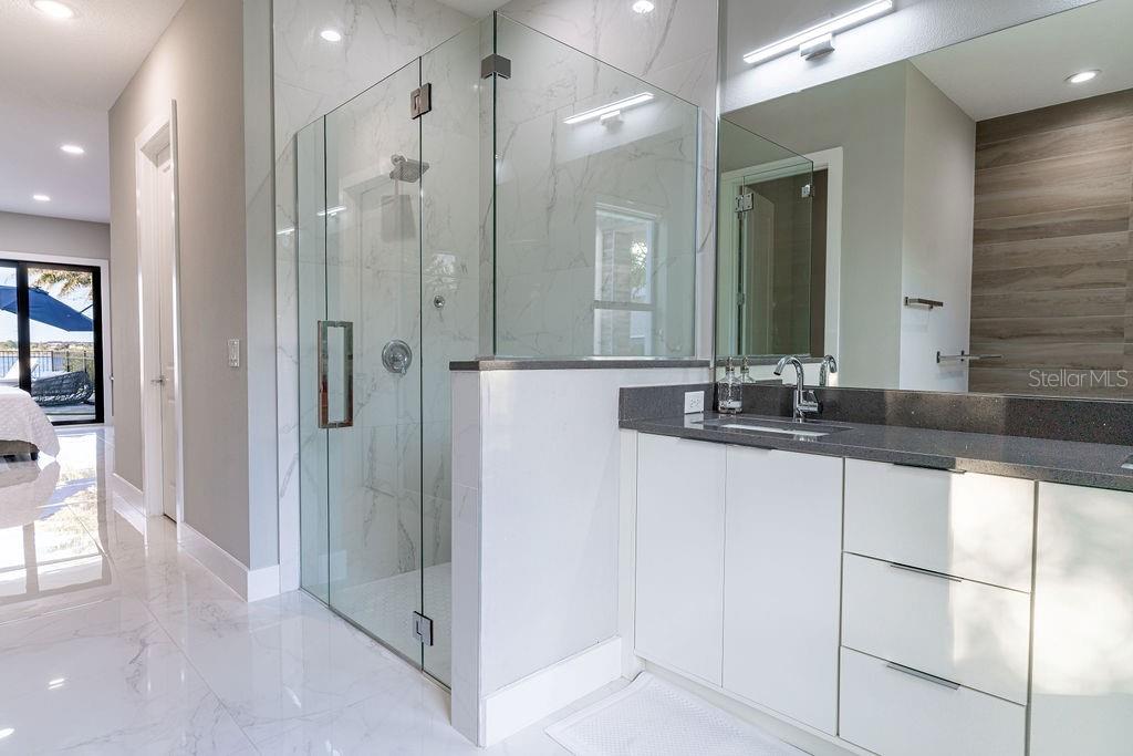 Image 21 of 63 For 7701 Summerlake Pointe Boulevard