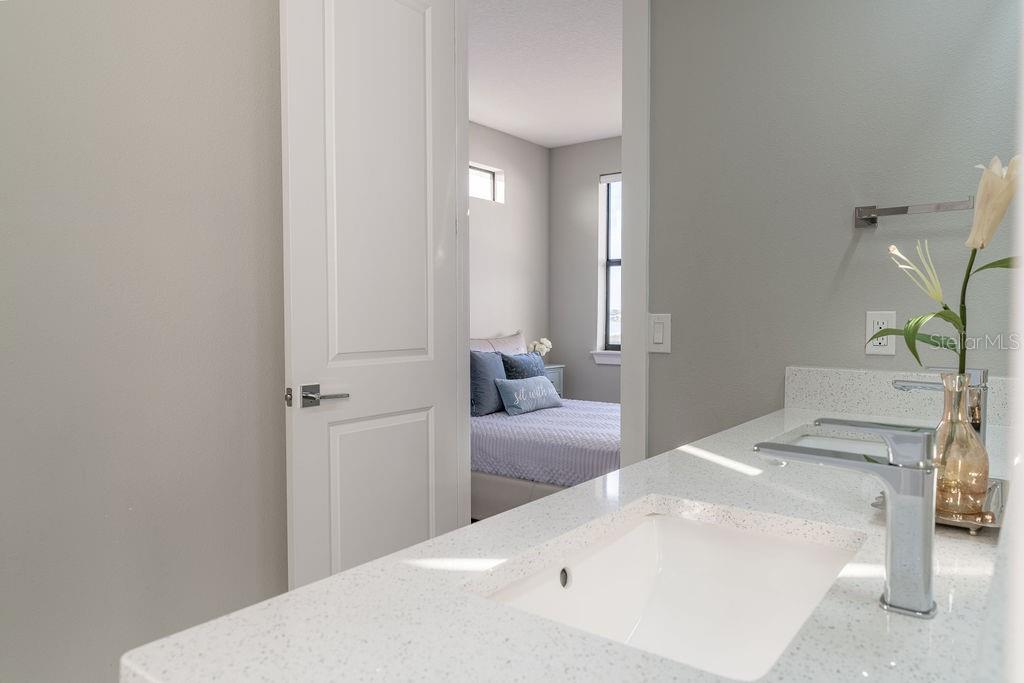 Image 49 of 63 For 7701 Summerlake Pointe Boulevard