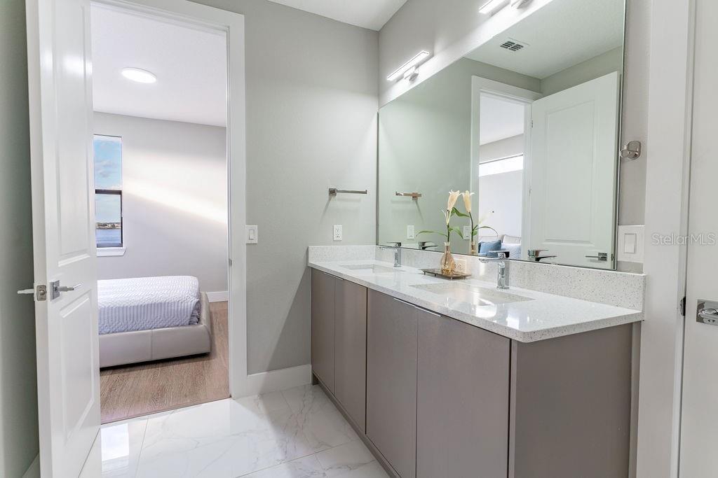 Image 52 of 63 For 7701 Summerlake Pointe Boulevard