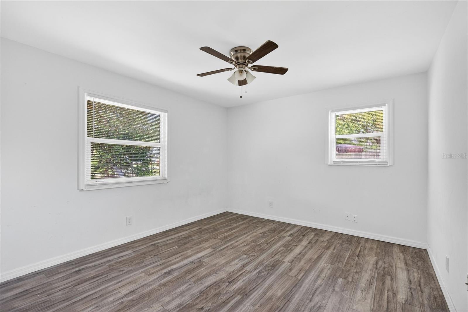 Image 18 of 30 For 8018 Grovemont Estates Road