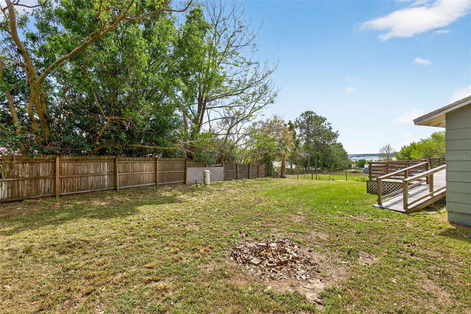 Image 7 of 30 For 8018 Grovemont Estates Road