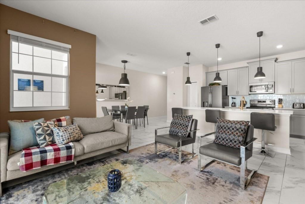 Image 4 of 25 For 4805 Memories Lane