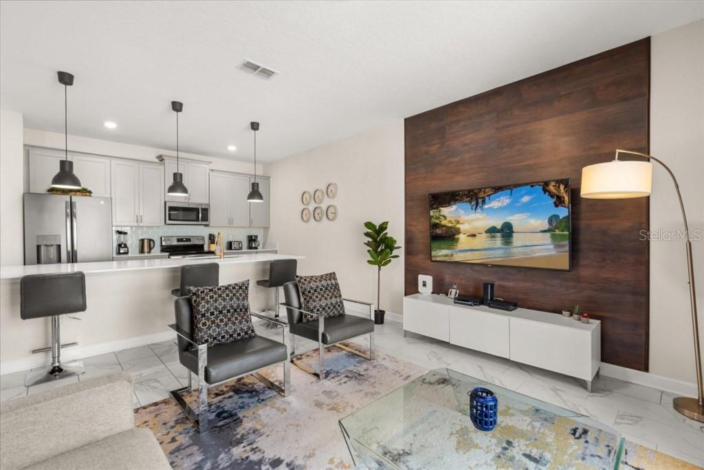 Image 5 of 25 For 4805 Memories Lane