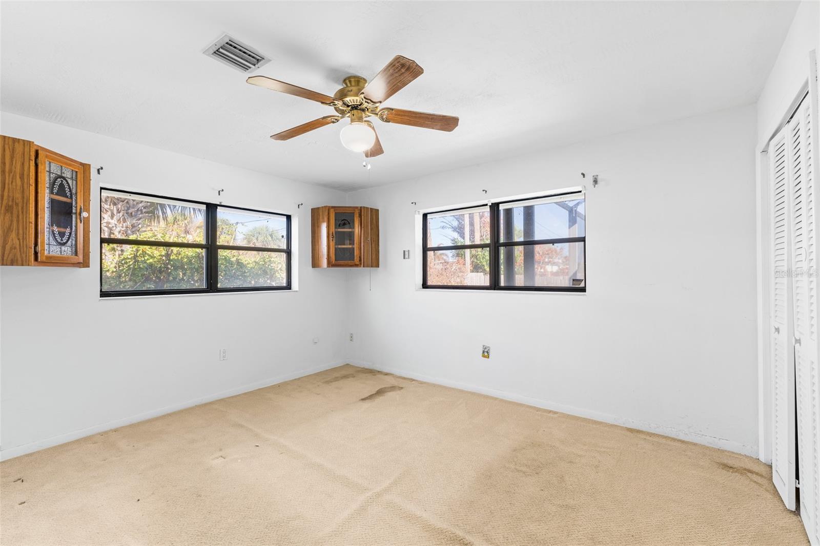 Image 8 of 18 For 213 2nd Terrace