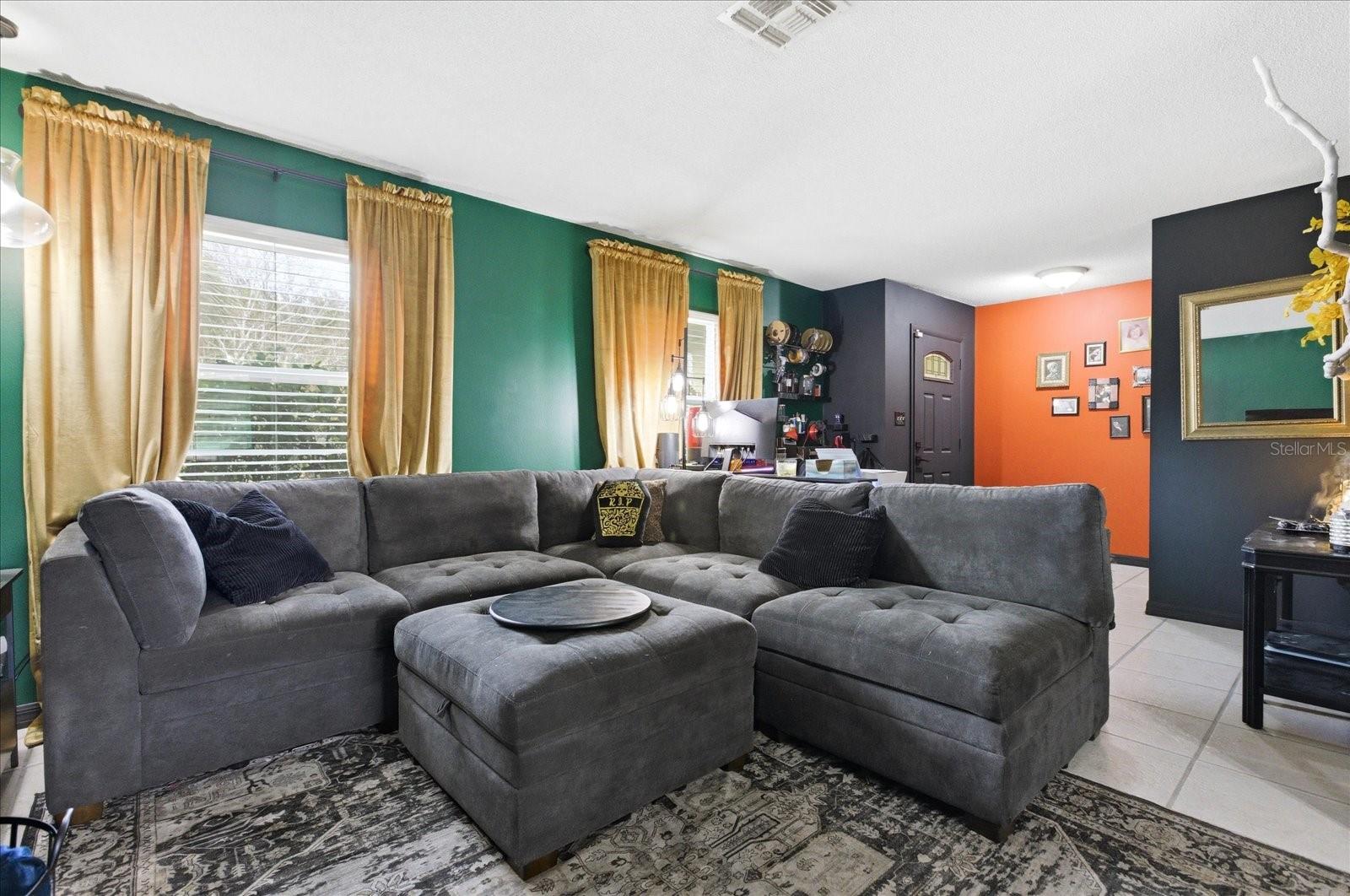 Image 5 of 28 For 4623 Conway Gardens Road