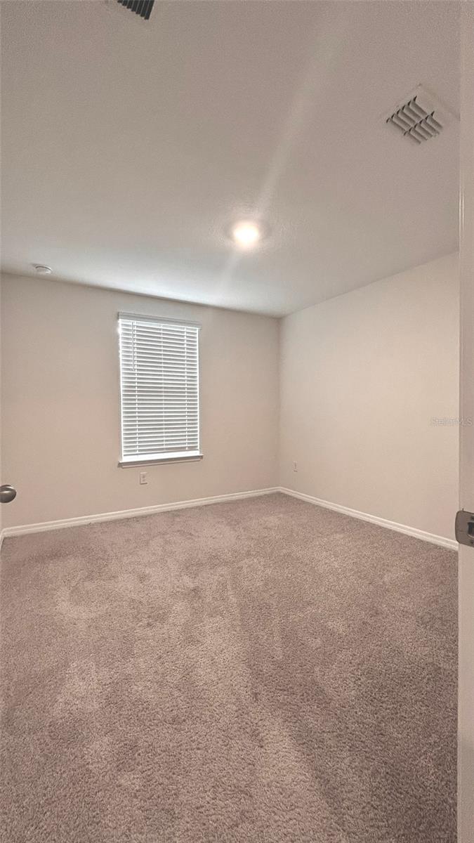 Image 18 of 37 For 11032 Great Rock Street