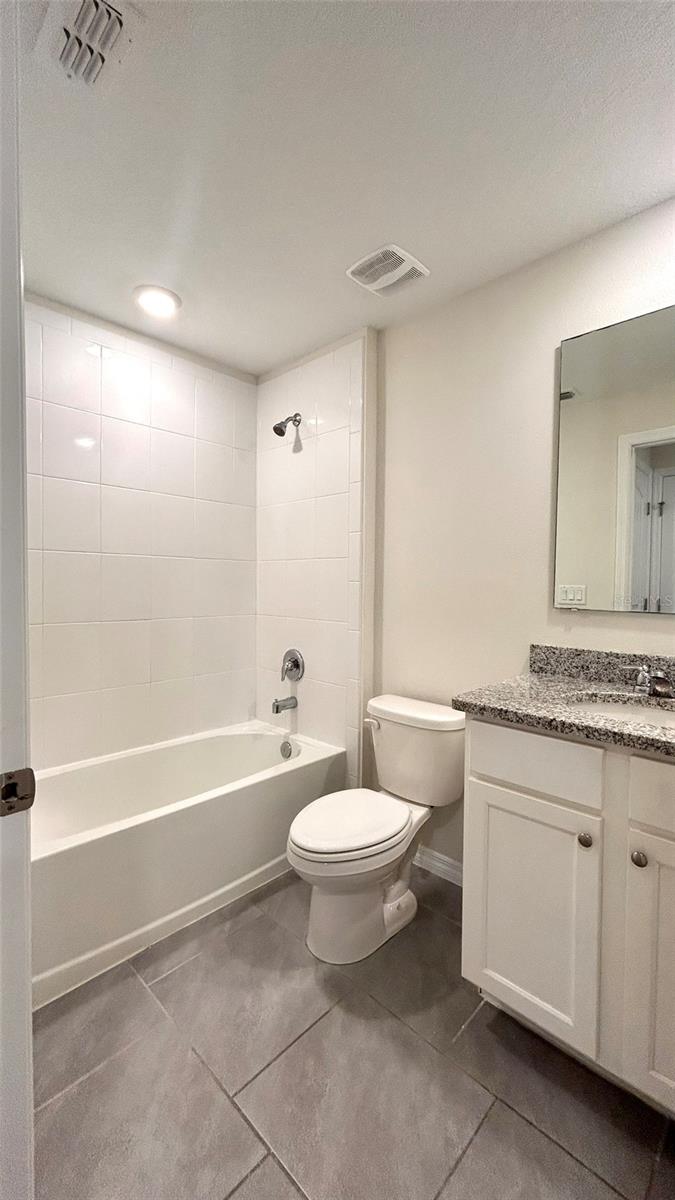 Image 20 of 37 For 11032 Great Rock Street