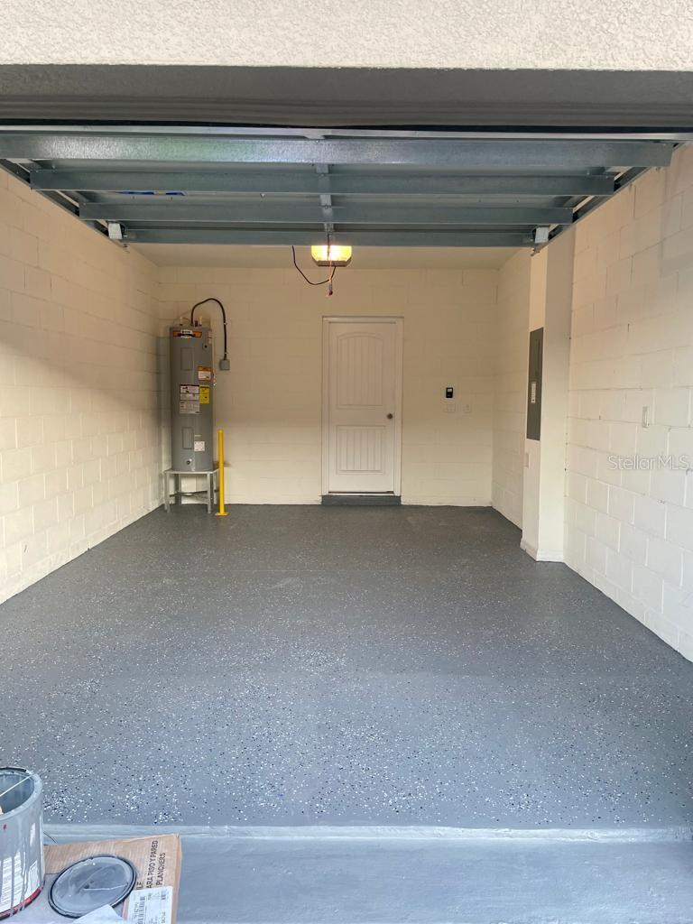 Image 25 of 37 For 11032 Great Rock Street