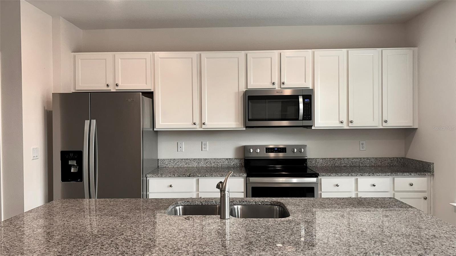 Image 7 of 37 For 11032 Great Rock Street