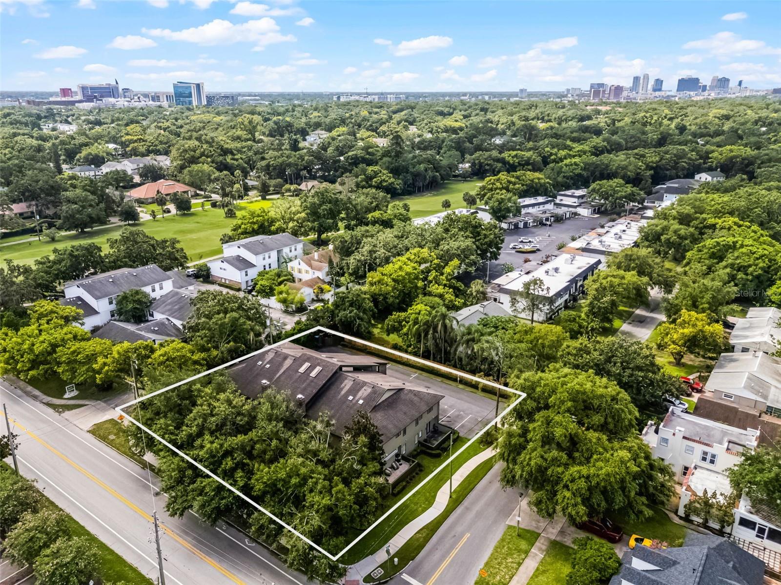 Image 20 of 21 For 538 Par Street 538