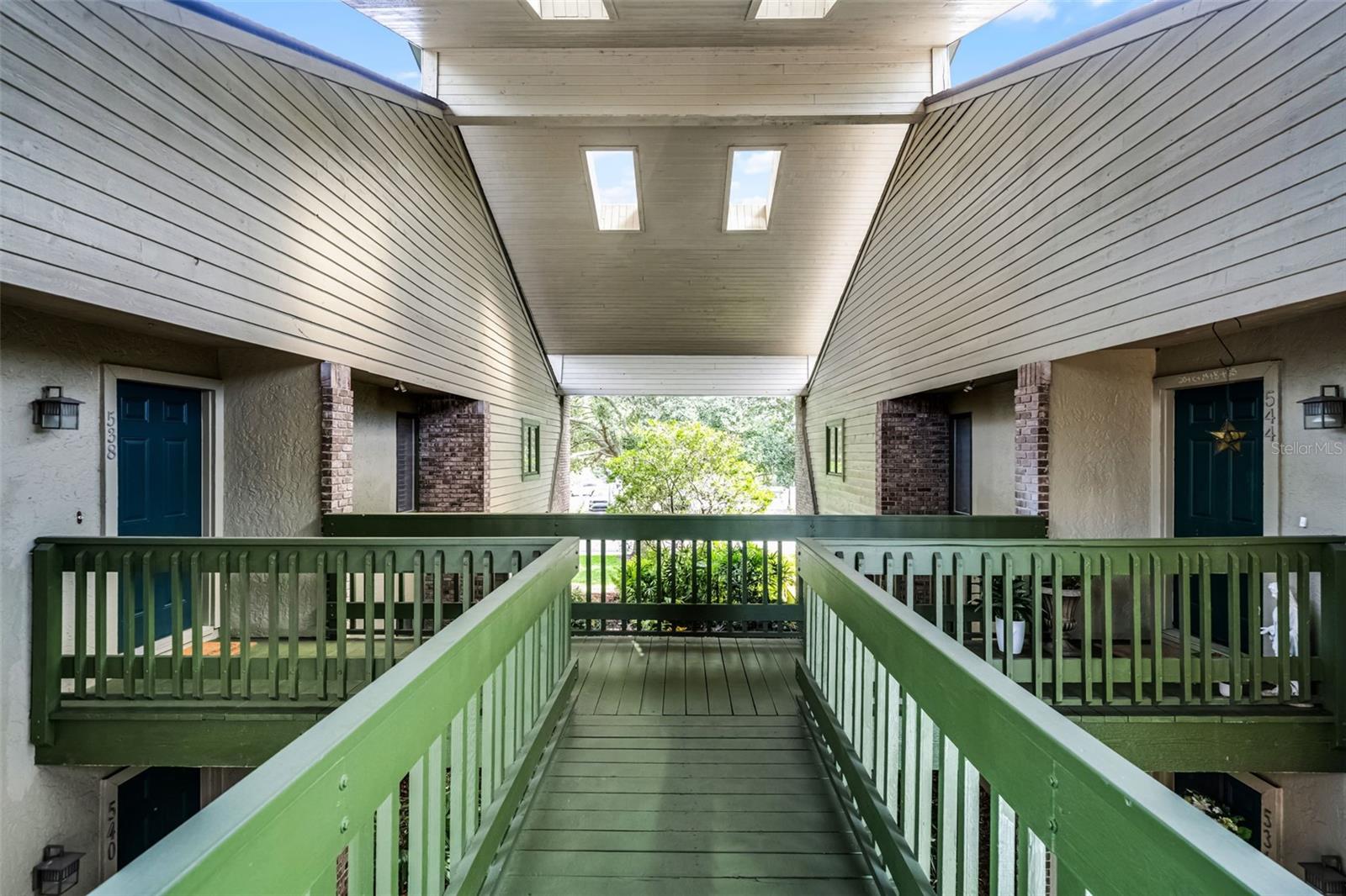 Image 3 of 21 For 538 Par Street 538