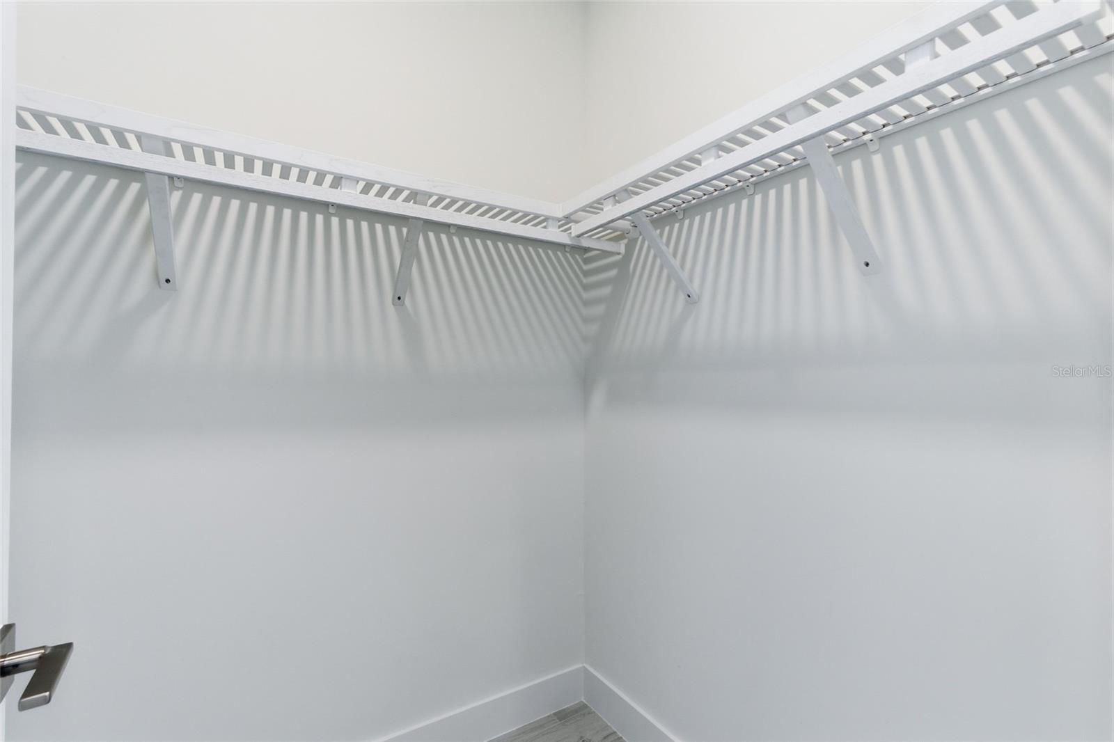 Image 25 of 67 For 10488 Van Wyck Terrace